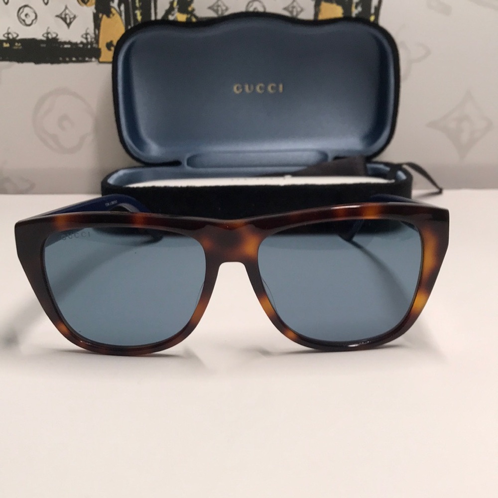 ✨ New Authentic Gucci GG0926S 002 Havana/Blue Sunglasses – Luxury Designer Shade